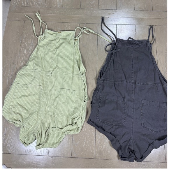 Billabong Pants - Billabong Shorts Romper Womens Medium Green Pinstripe Charcoal Grey 2 Pack Bundl